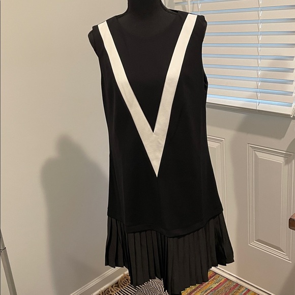 Karl Lagerfeld Paris Dress Size12 BlackWhite Gilded Age Vibe Elegant Retro Party - Picture 3 of 15